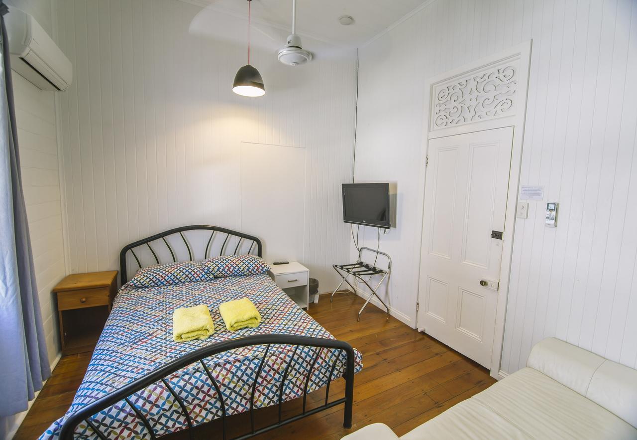 Ryan'S Rest Boutique Accommodation Кернс Екстер'єр фото